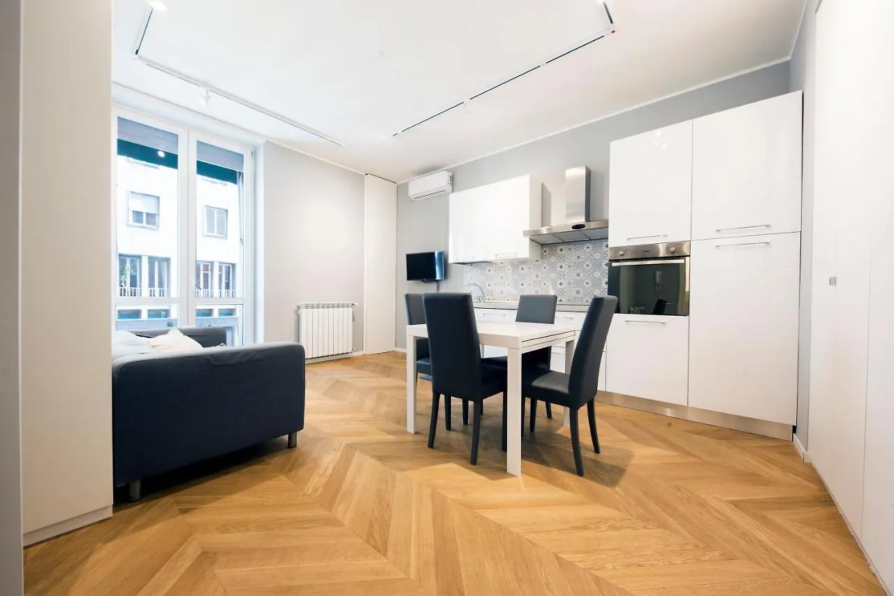 Apartment Colombo House By Holidayhome24 Genoa Italy